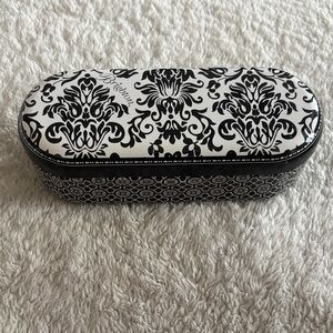 Brighton Elegant Black and White Patterned Eyewear Case